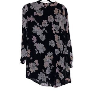 ASTR Black Floral Long Sleeve Dress